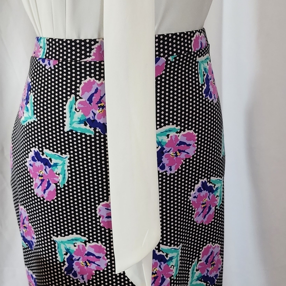 I love Ronson black polka dot skirt: size M - Picture 3 of 4